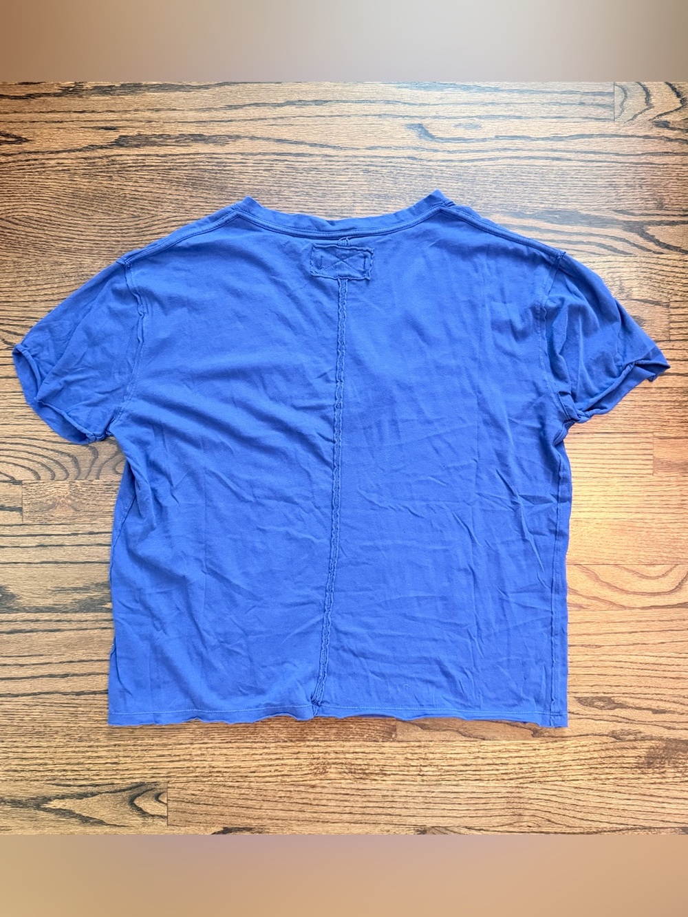 We The Free NWOT Royal Blue V‑Neck Short Sleeve Tee - size XS - Picture 3 of 4